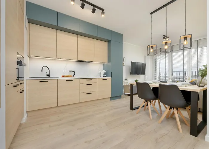 Daire Unique Szczesliwa With Balcony Parking And Ac By Renters Gdansk