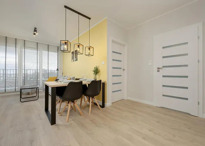 Unique Szczesliwa With Balcony Parking And Ac By Renters Daire Gdansk