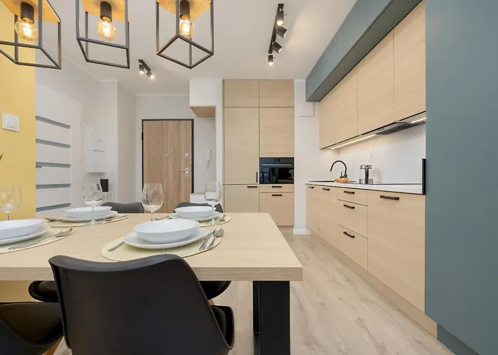 Unique Szczesliwa With Balcony Parking And Ac By Renters Gdansk