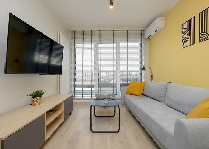 Unique Szczesliwa With Balcony Parking And Ac By Renters *